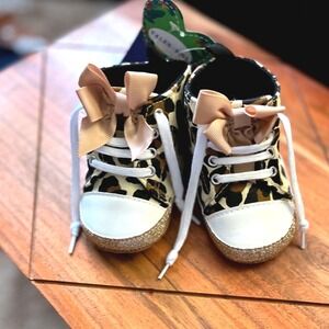 Valen Sina Baby Girl Shoes Size 21/ 5.5 US Leopard Print Bow Glitter Sneakers